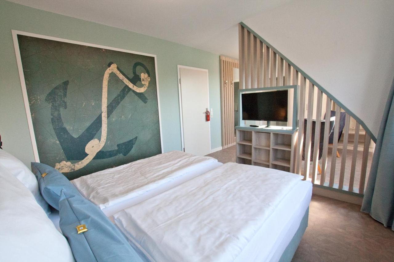 Hotel Garni Goldener Anker Greetsiel Zewnętrze zdjęcie